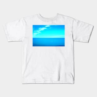 Scenery from Numana Alta with the Adriatic Sea crossed by a motorboat leaving a trail Kids T-Shirt